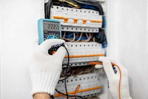 electrician phoenix arizona testing electrical panel